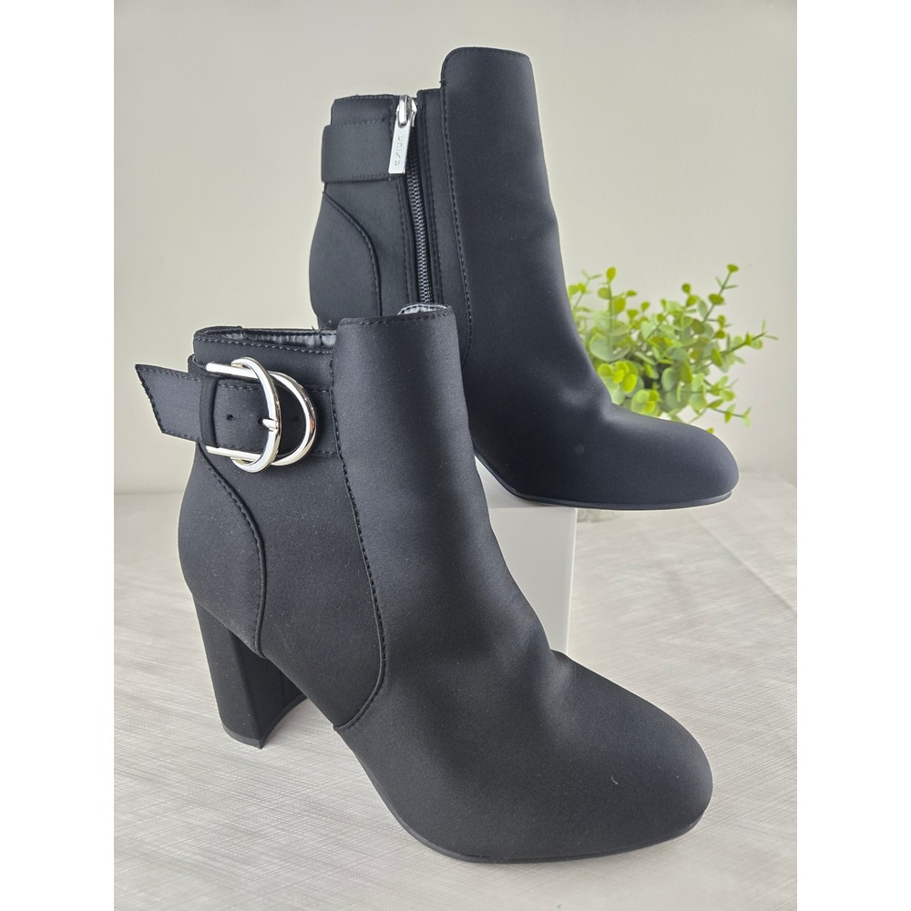 Unisa UNRAYRAY-R Womens Black Textile Buckle Block Heel Ankle Boots‎ Size 7W